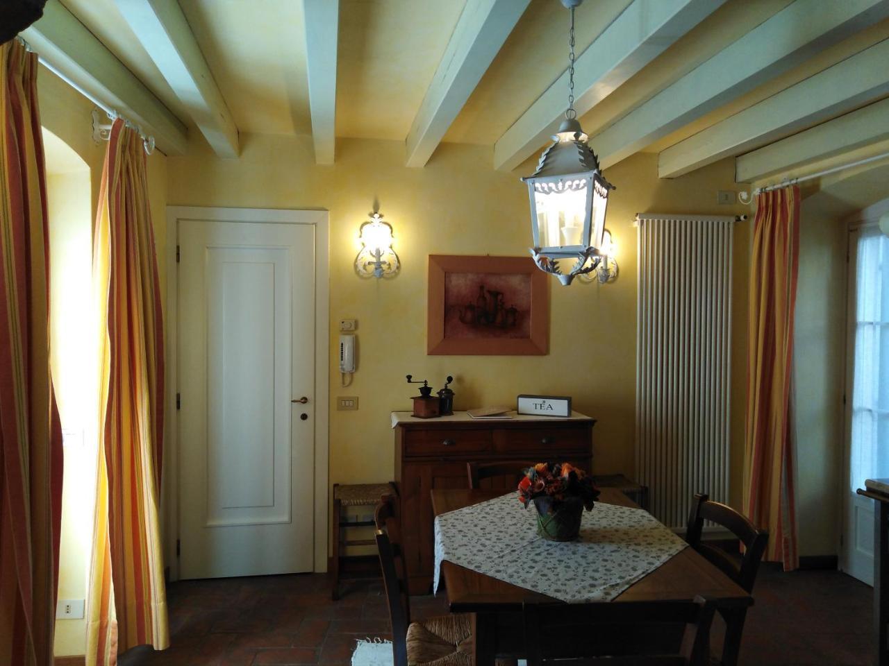Ferienwohnung Casa Del Capitello Caprino Veronese Exterior foto