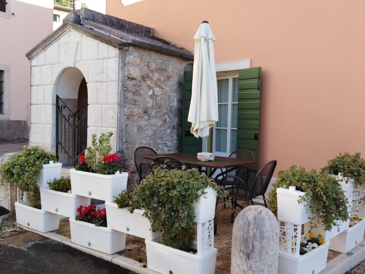 Ferienwohnung Casa Del Capitello Caprino Veronese Exterior foto